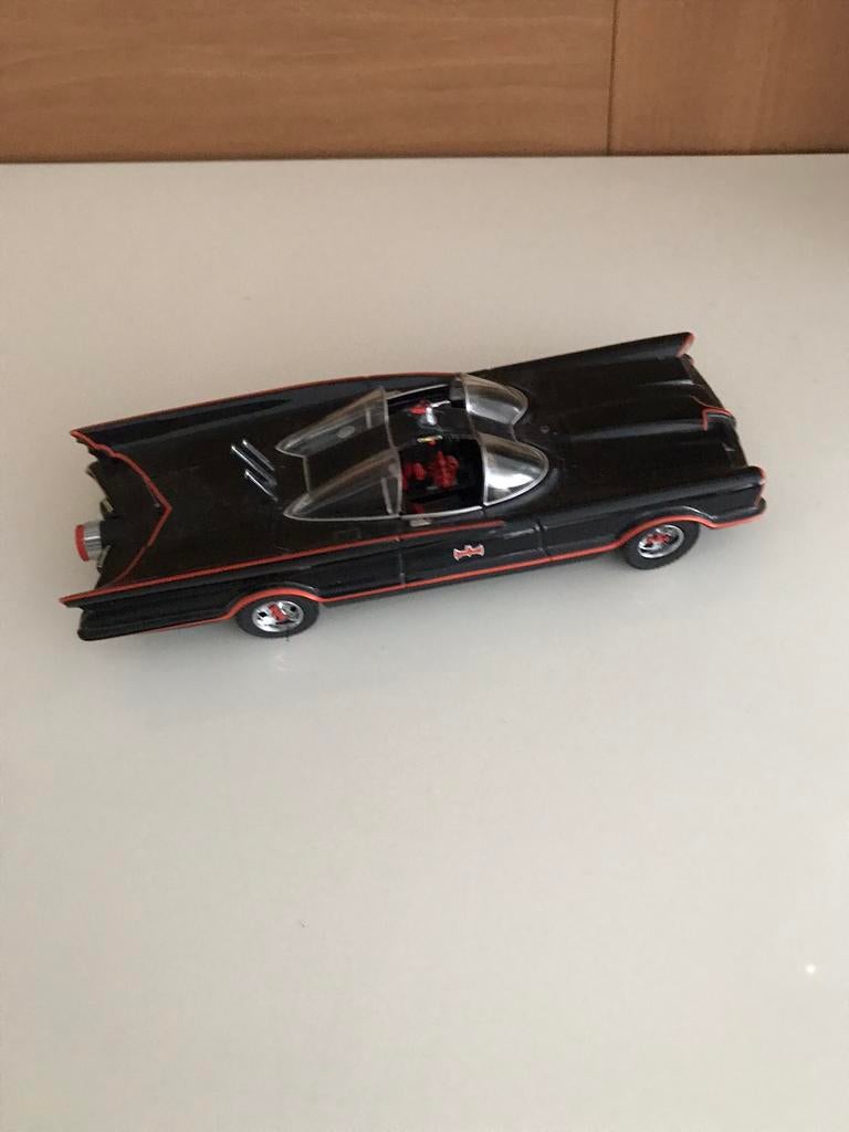 Batman Batmobile Hotwheels 1:43, Ophalen, Zo goed als nieuw, Auto, Overige merken