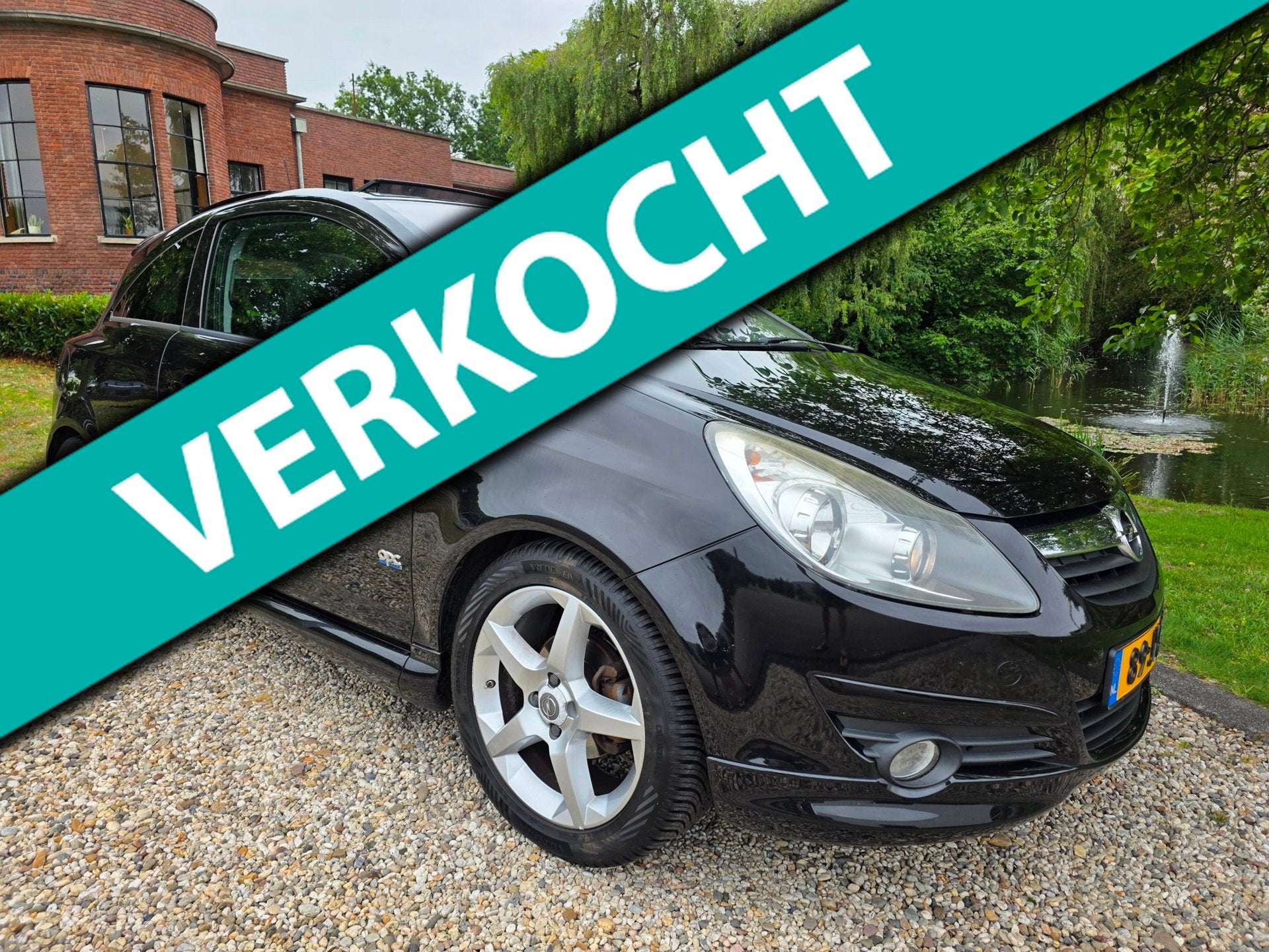 Opel Corsa 1.4-16V sport OPC PANORAMADAK, Voorwielaandrijving, 4 cilinders, Zwart, Origineel Nederlands