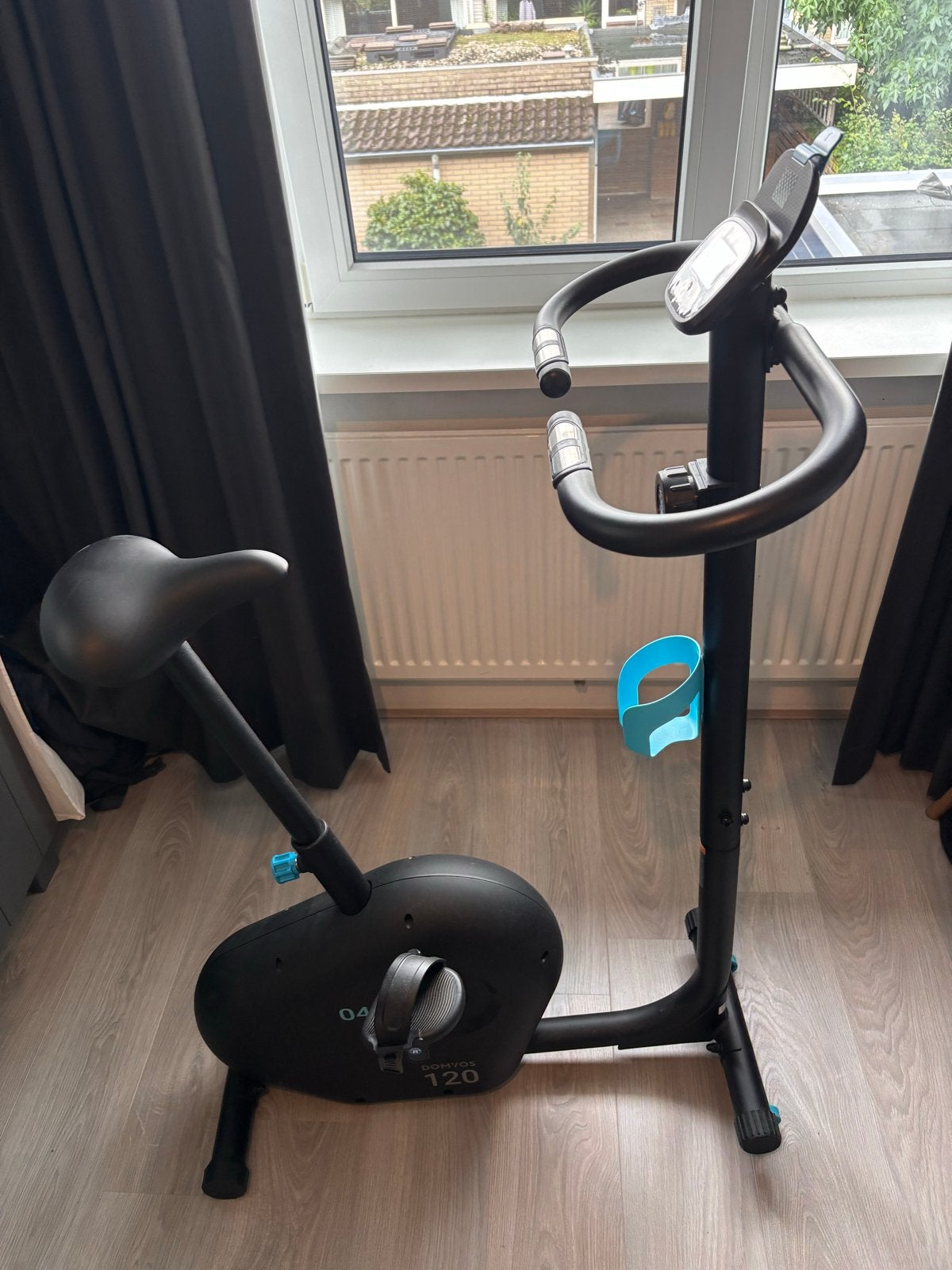 Domyos 120 Hometrainer - Zo goed als nieuw, Ophalen, Zo goed als nieuw, Metaal, Benen