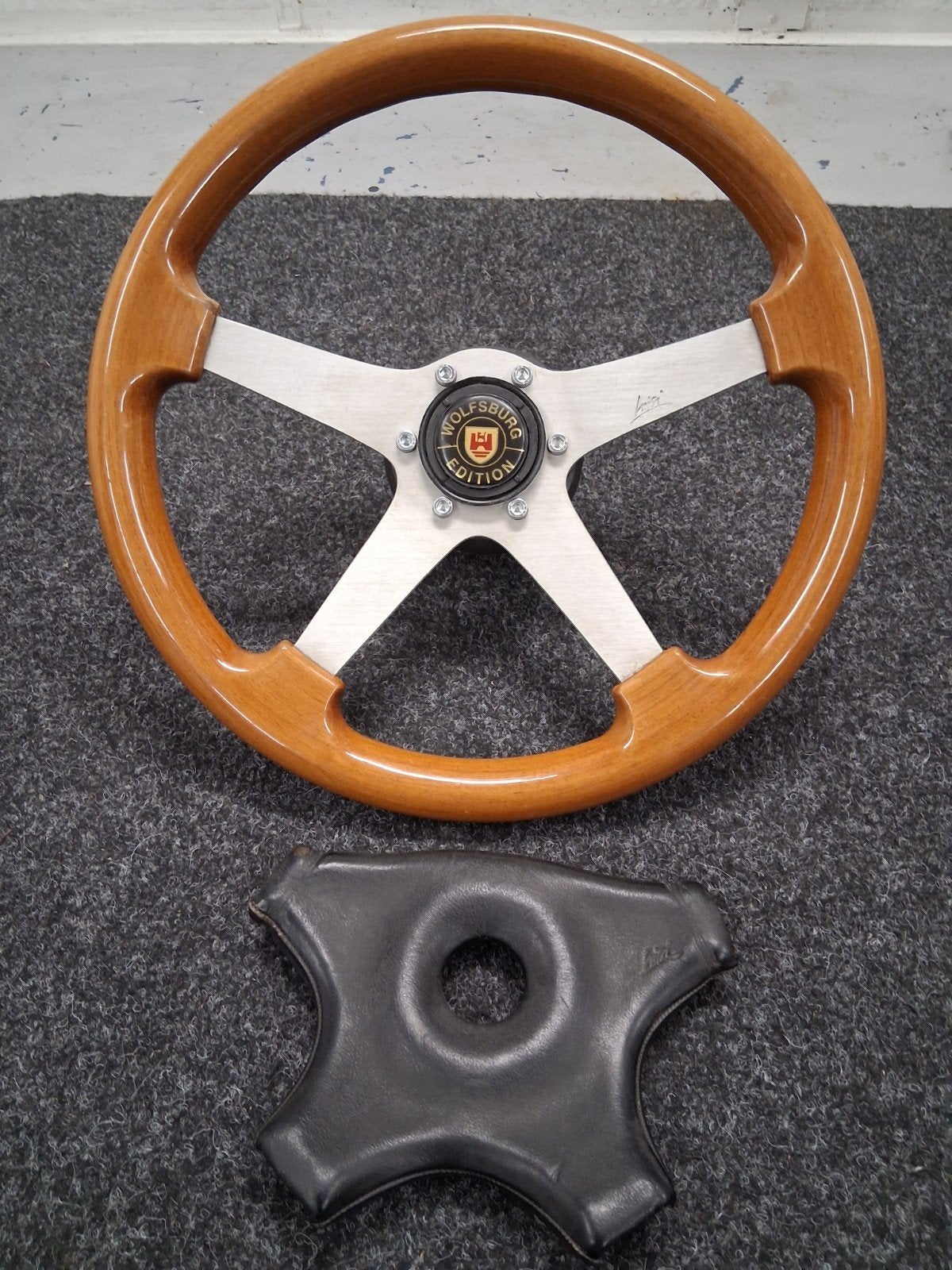 Luisi Stuur 36cm met Naaf voor VW Golf 1 (Kleine Vertanding), Ophalen of Verzenden, Gebruikt, Audi