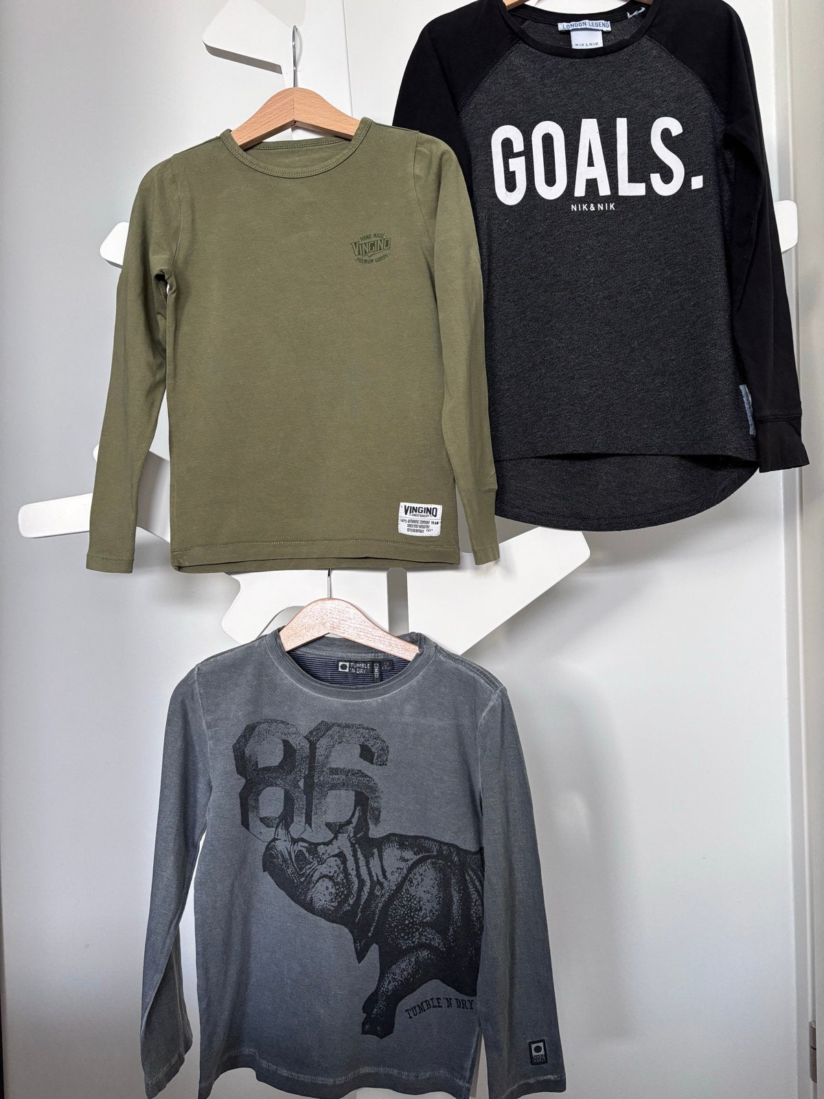 3x Longsleeves Jongens - Vingino, NIK&NIK, Tumble 'n Dry, Ophalen of Verzenden, Zo goed als nieuw, Jongen, Shirt of Longsleeve