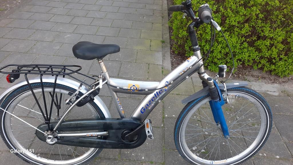 Jongensfiets 24 inch 3versnellingen Gazelle, Fietsen en Brommers, Fietsen | Jongens, Ophalen, Zo goed als nieuw, 24 inch, Versnellingen