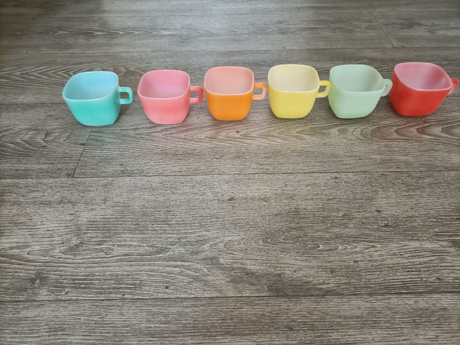 ❇️❇️6 vintage opale france soepkommen/melkbekers, Verzenden