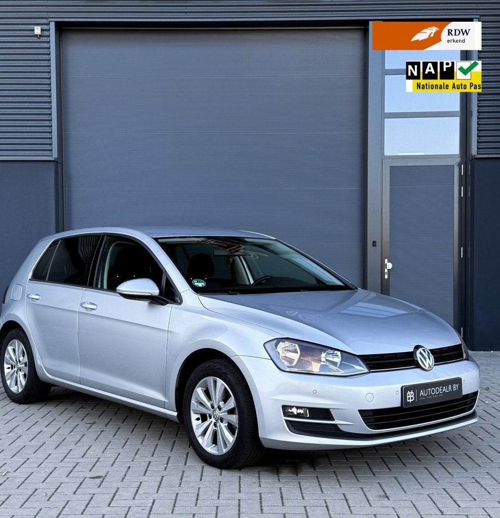 Volkswagen Golf 7 1.6 TDI BlueMotion/1 Eigenaar/Dealer ondh., Auto's, Volkswagen, Voorwielaandrijving, Stof, 4 cilinders, Origineel Nederlands