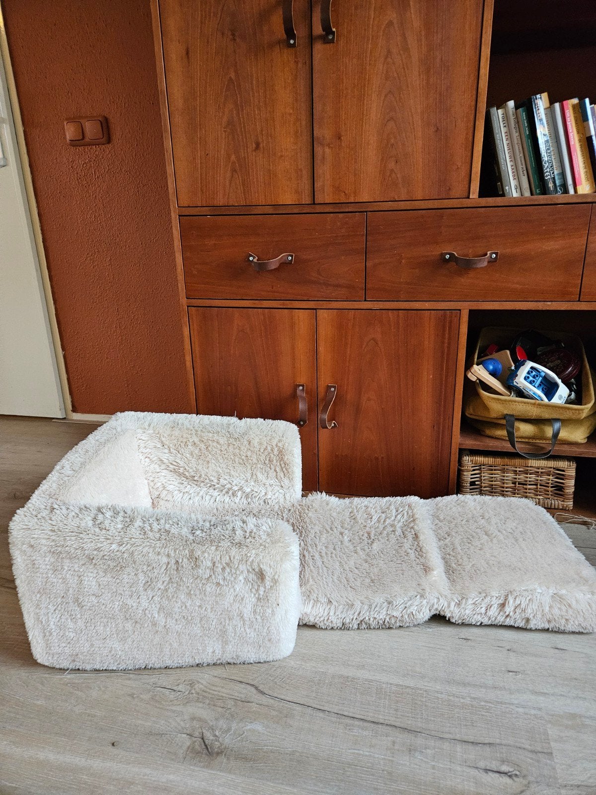 Kinder fauteuil / kinder stoel / uitklapbaar - beige pluche, Kinderen en Baby's, Ophalen, Gebruikt, Overige typen