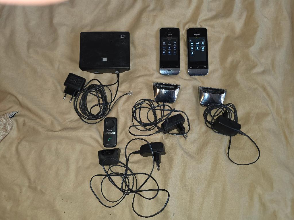 Gigaset 2 * SL910 en L410, Telecommunicatie, Vaste telefoons | Handsets en Draadloos, Verzenden, Zo goed als nieuw, 2 handsets