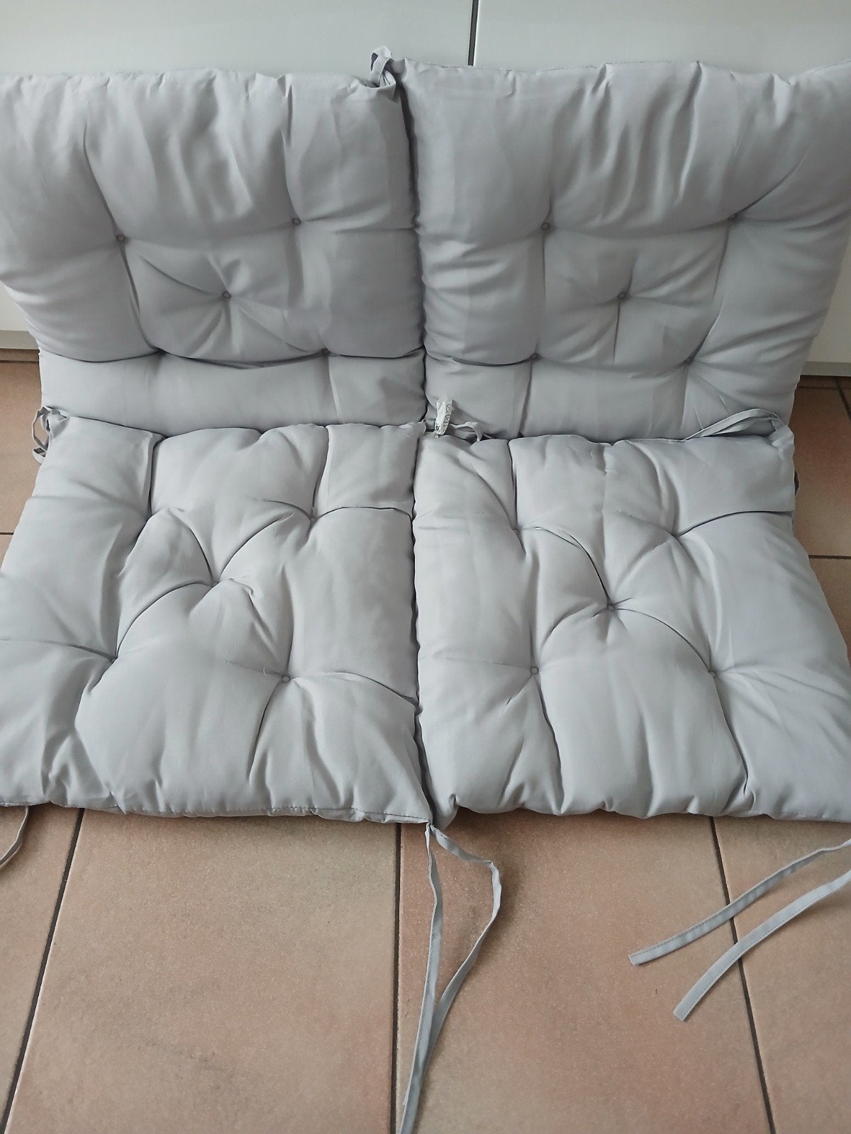 Nieuwe kussens 98x50 kleur grijs, Tuin en Terras, Ophalen of Verzenden, Nieuw