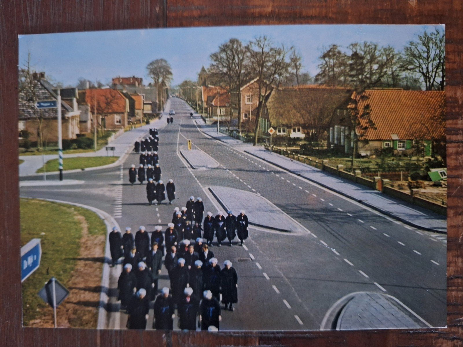 Staphorst - Kerkgang, Ophalen of Verzenden, Gelopen, Overijssel