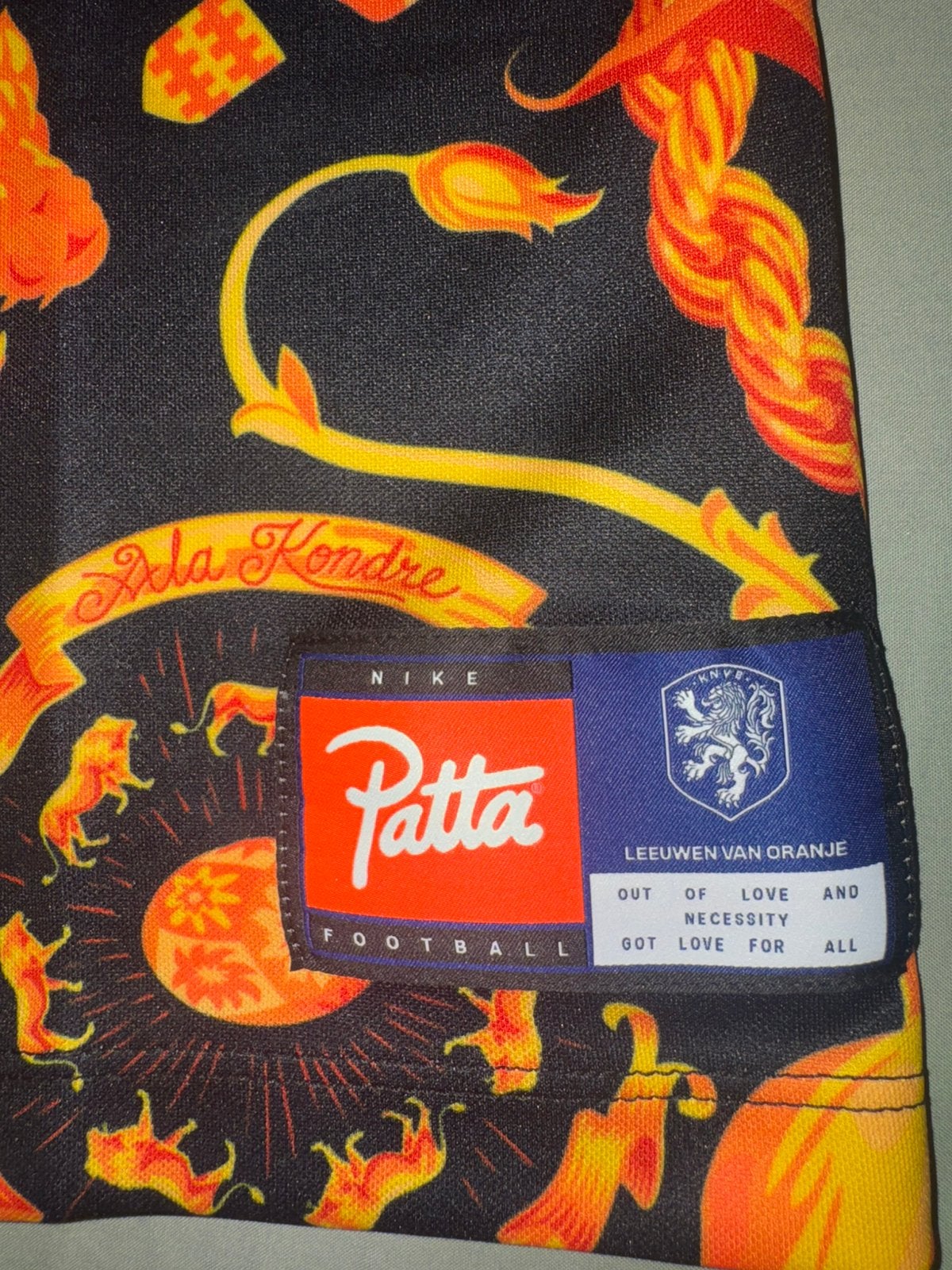Nike x Patta x KNVB Heren Shirt Maat M - Origineel, Ophalen of Verzenden, Zo goed als nieuw, Voetbal, Meerkleurig