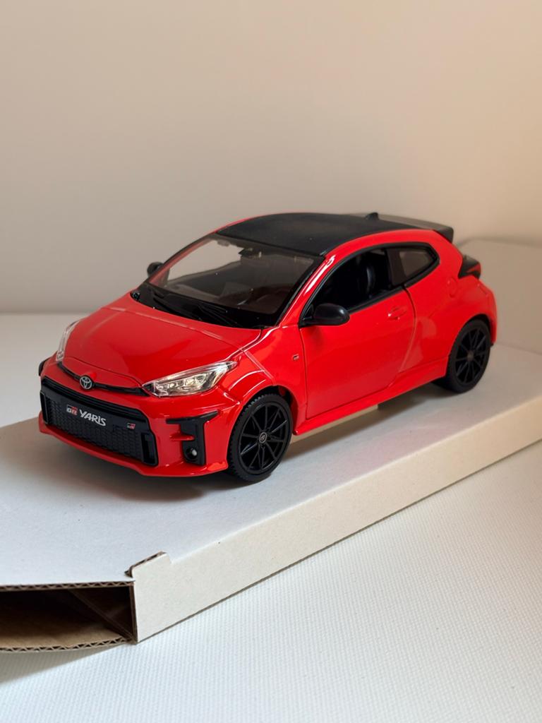 Maisto Special Edition 1:24 Toyota GR Yaris 2021 - Nieuw, Maisto, Auto, Nieuw, Ophalen of Verzenden