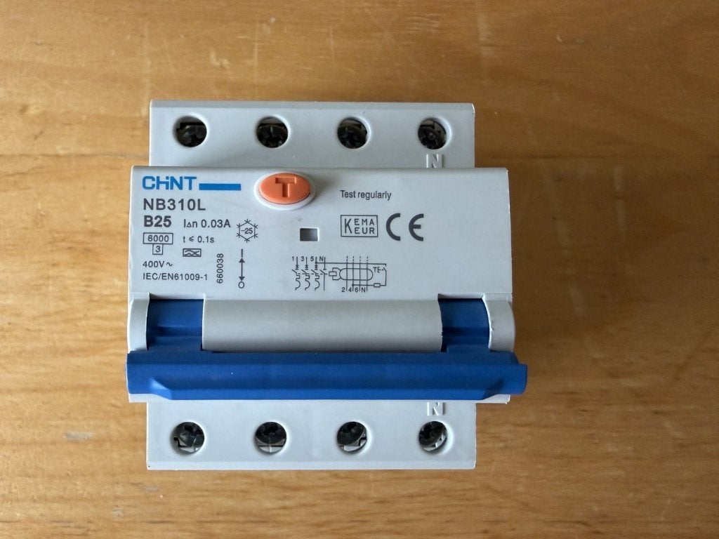 CHINT NB310L B25 aardlekautomaat/alamat 3P+N 30mA – 3 fase, Ophalen of Verzenden, Gebruikt, Overige merken, Aardlekautomaat