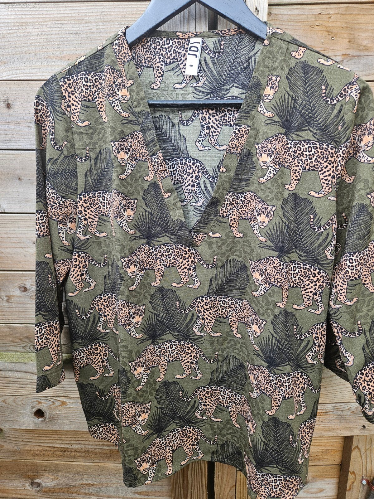 Groene panter blouse van JDY, Kleding | Dames, Maat 38/40 (M), Ophalen of Verzenden, Zo goed als nieuw, JDY