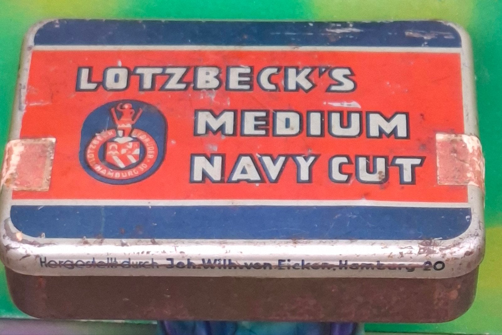 Pijptabak blik. Oud. LOTZBECK'S MEDIUM NAVY CUT., Verzamelen, Ophalen of Verzenden, Gebruikt, Overige