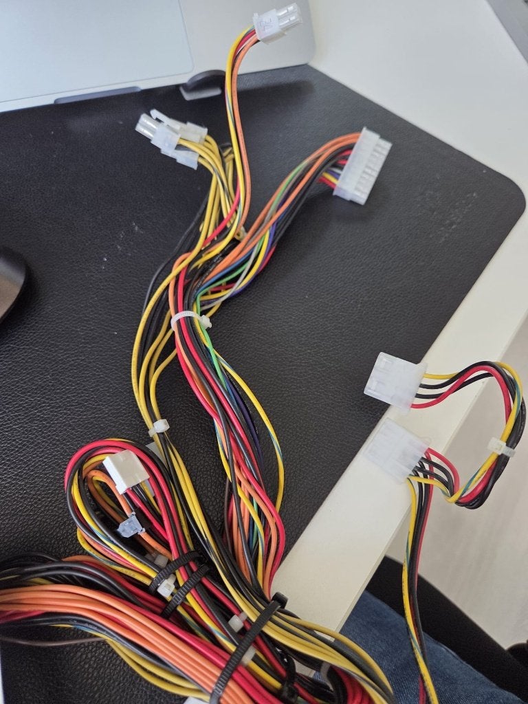 FSP400-701UH Server voeding (400W - 80 Plus gold), Computers en Software, Interne voedingen, Ophalen of Verzenden, Gebruikt
