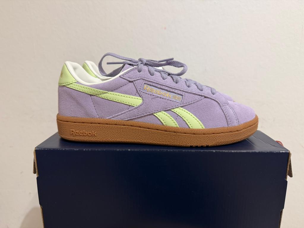 Te koop nieuwe Reebok Club C Grounds UK, Postlaan 3, Nieuw, Ophalen of Verzenden, Sneakers of Gympen
