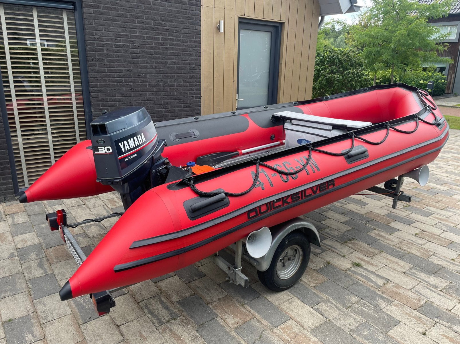 Zeer nette Quicksilver set met 30pk motor en trailer, Ophalen, Quicksilver, Zo goed als nieuw, Hout