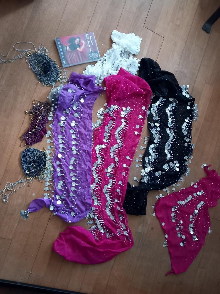 Diverse buikdans accessoires en sjaals met muntjes, Ophalen of Verzenden