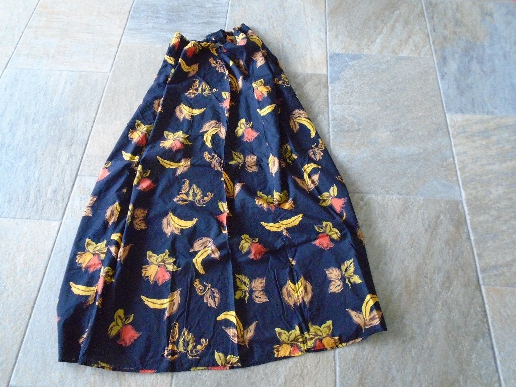 NIEUWE PAREO/ OMSLAGDOEK/ JURK merk: BALTRIK, Ophalen of Verzenden, Nieuw, Overige kleuren, Overige typen