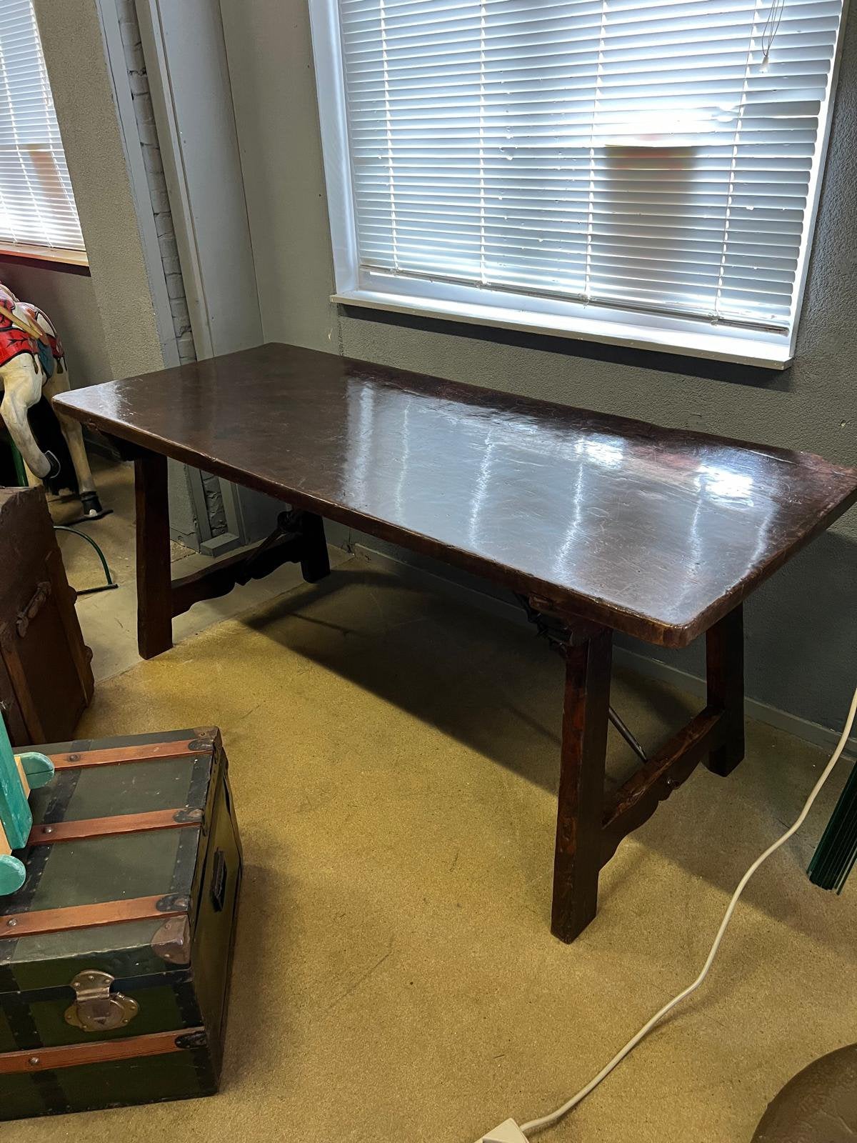 Spaanse antique tafel, Antiek en Kunst, Ophalen