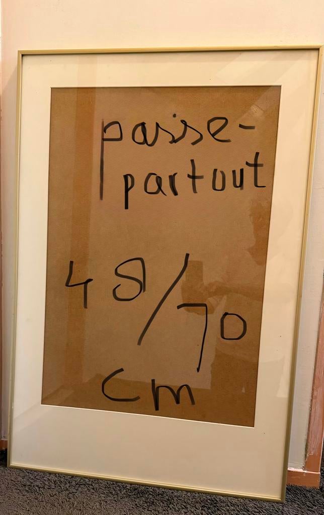 Lijst met passe-partout 93x63 cm, Huis en Inrichting, Ophalen of Verzenden, Zo goed als nieuw, Overige materialen