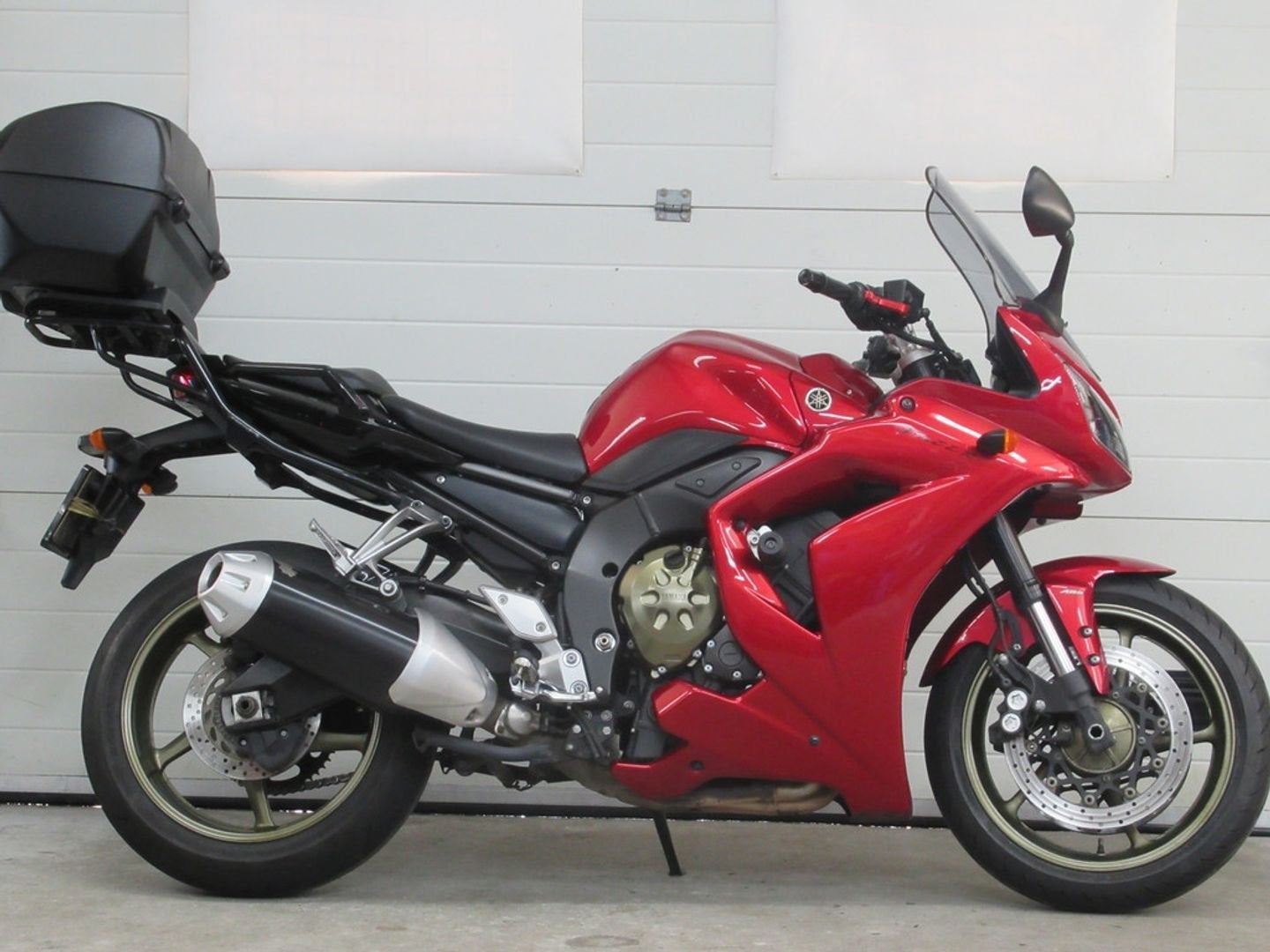 Yamaha FZ 1 FAZER (bj 2010) 78,296 km, 4 cilinders, Motorrijbewijs A, Onbekend, Meer dan 35 kW