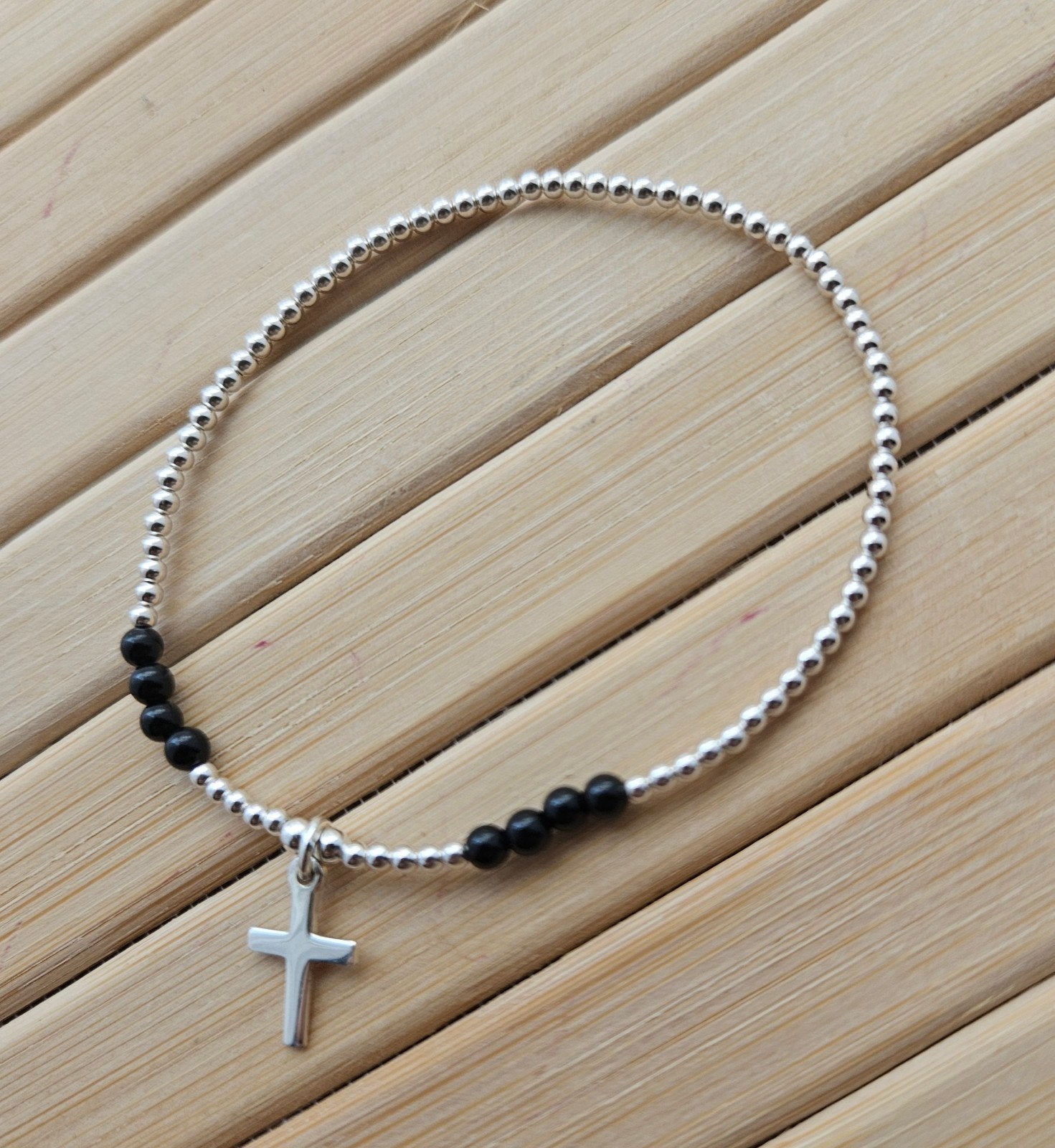 Sterling zilveren kruis armband, Met bedels of kralen, Ophalen of Verzenden, Zo goed als nieuw, Zilver
