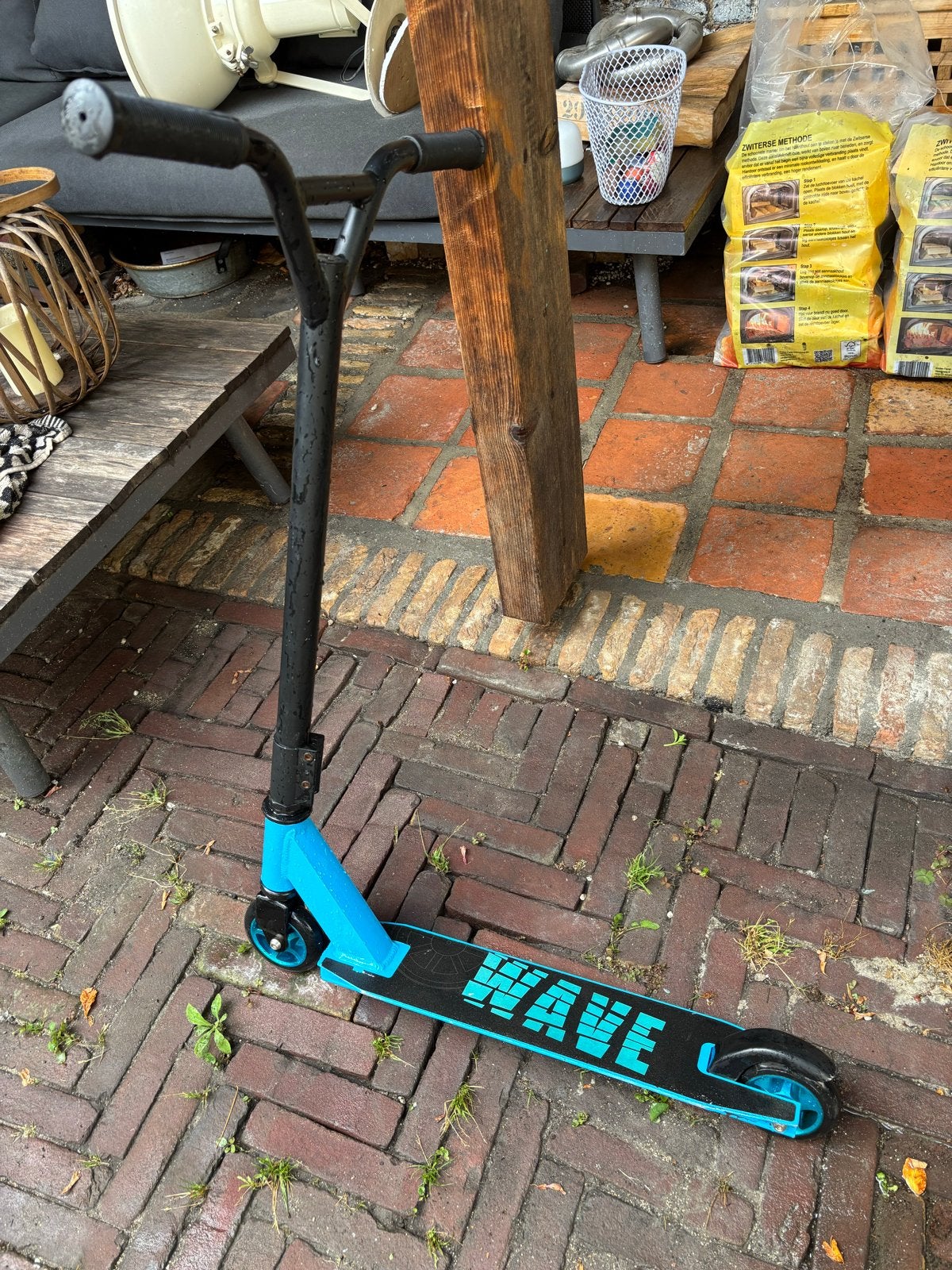 Wave stuntstep - Blauw/Zwart, Ophalen, Zo goed als nieuw, Gewone step