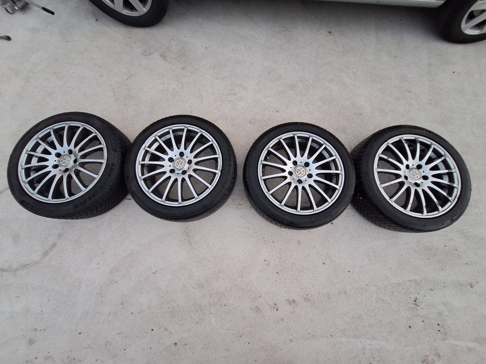 Volkswagen r32 style velgen 17 inch, Ophalen of Verzenden