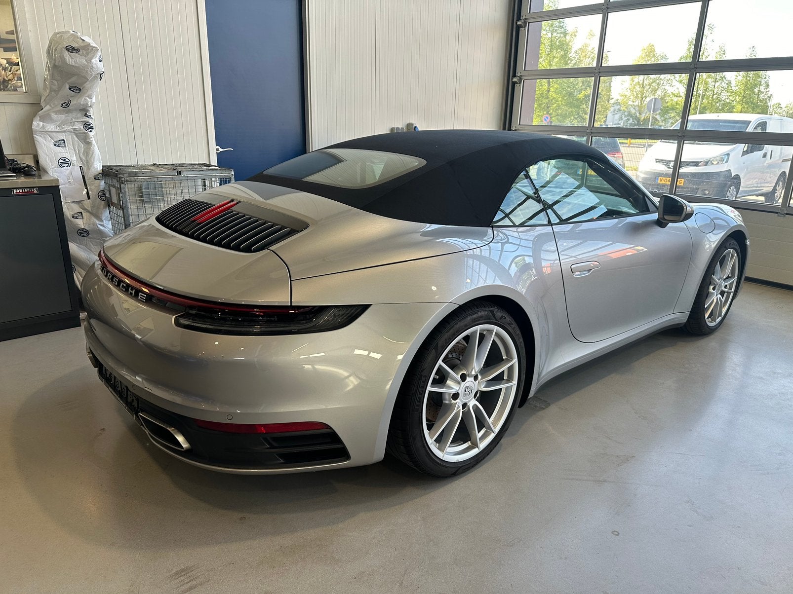Porsche carrera 4 992 zomerset, Ophalen, Gebruikt, Banden en Velgen, 17 inch
