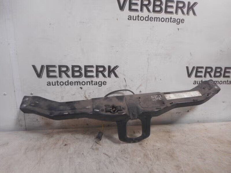 VOORFRONT SLOTPLAAT Mercedes-Benz C (W202) (01-1993/05-2000), Auto-onderdelen, Gebruikt, Mercedes-Benz AG, Ophalen of Verzenden