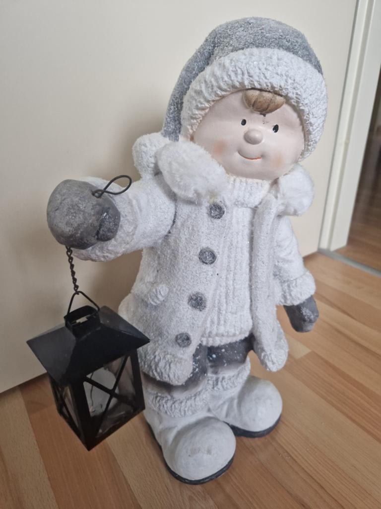 Beeld van jongen met lantaarn - winter, Verzamelen, Beelden en Beeldjes, Ophalen of Verzenden