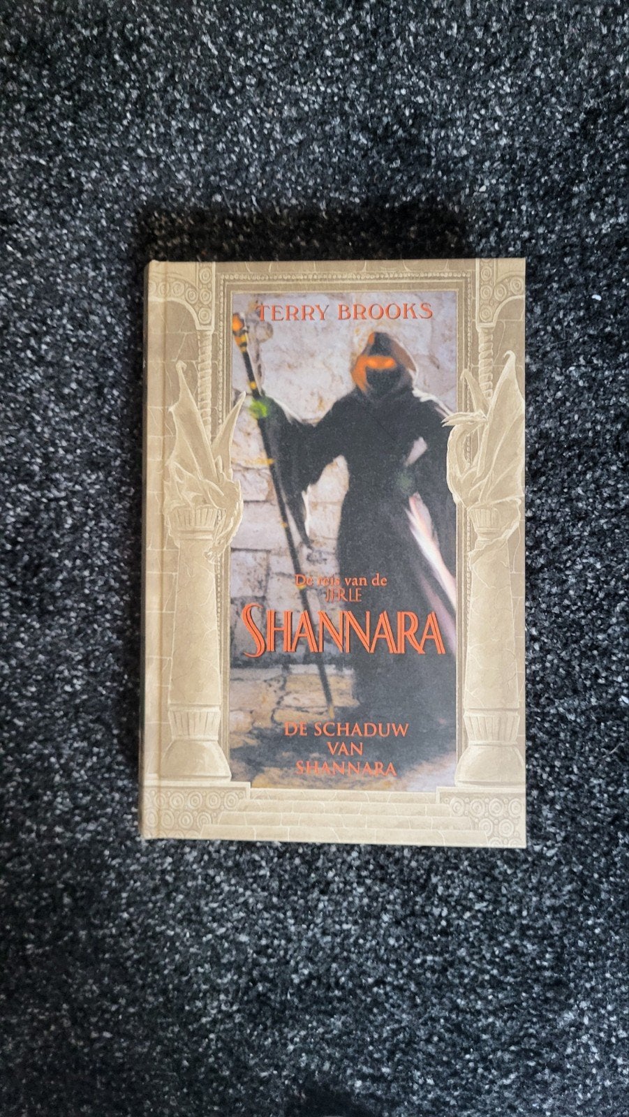 Terry Brooks - De schaduw van Shannara | fantasy boek, Ophalen of Verzenden, Zo goed als nieuw, Terry Brooks