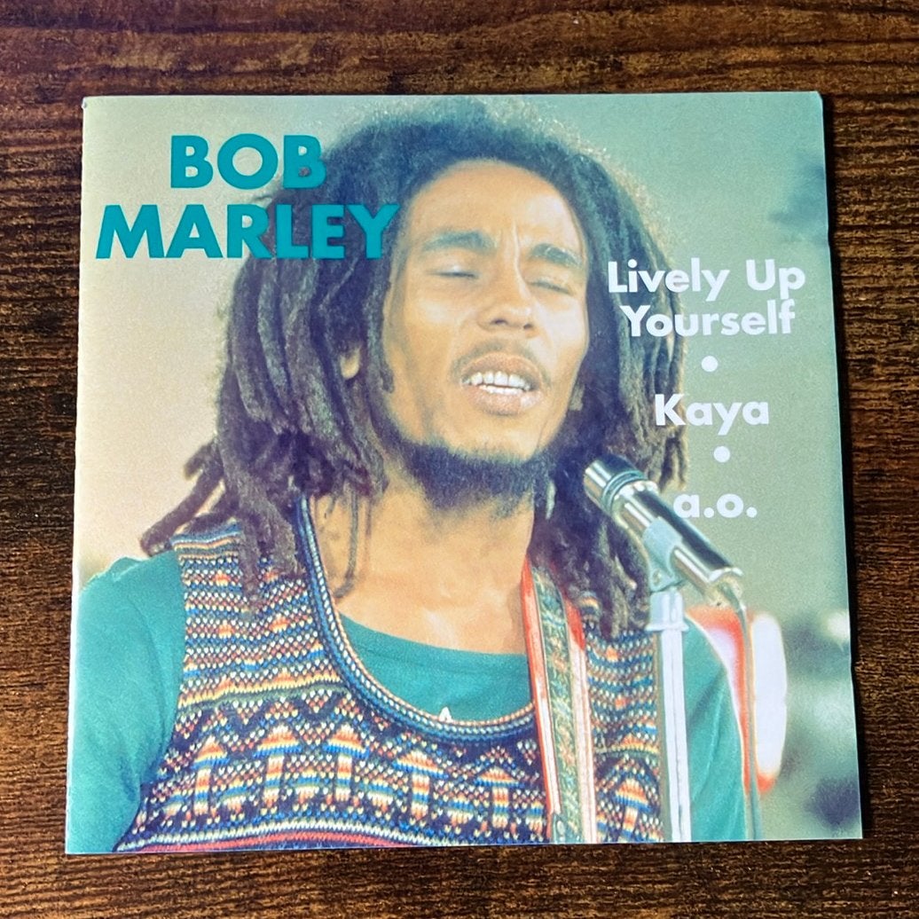 CD Bob Marley - Lively Up Yourself, Gebruikt, Inclusief doosje, Reggae, Ophalen of Verzenden