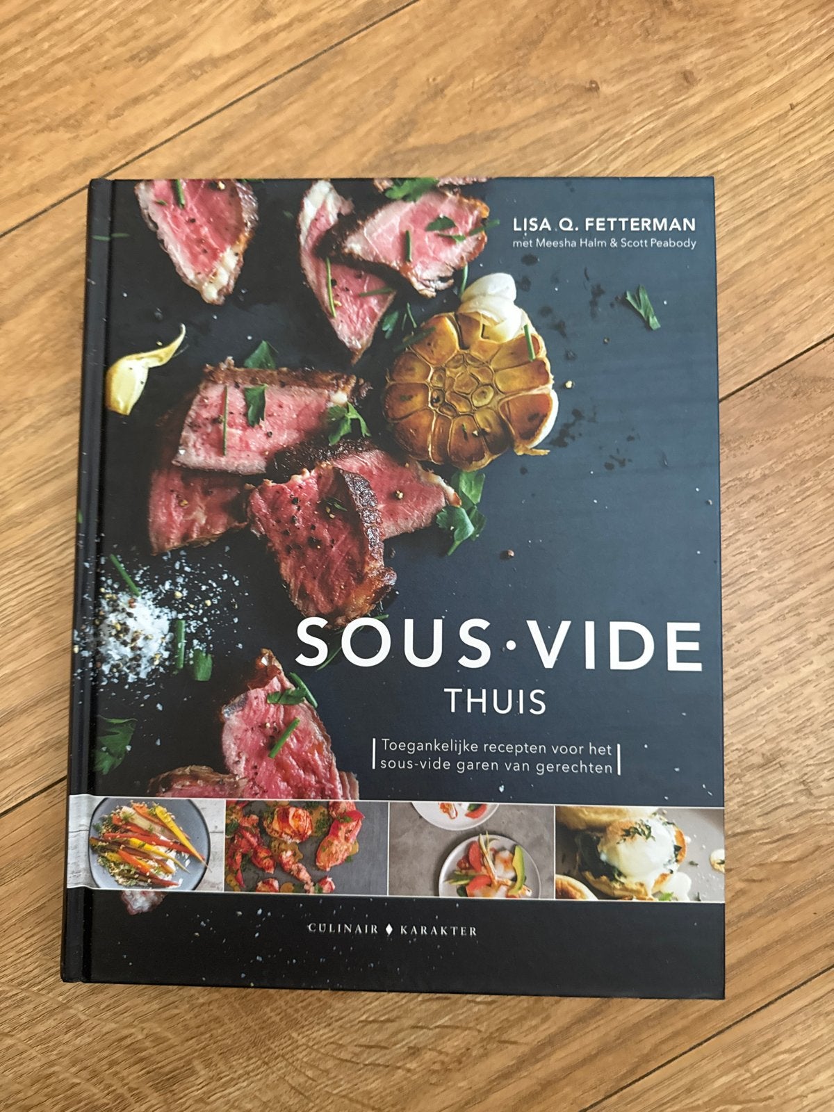Sous-Vide Thuis: Toegankelijke recepten voor sous-vide garen, Ophalen of Verzenden, Zo goed als nieuw, Overige gebieden, Hoofdgerechten