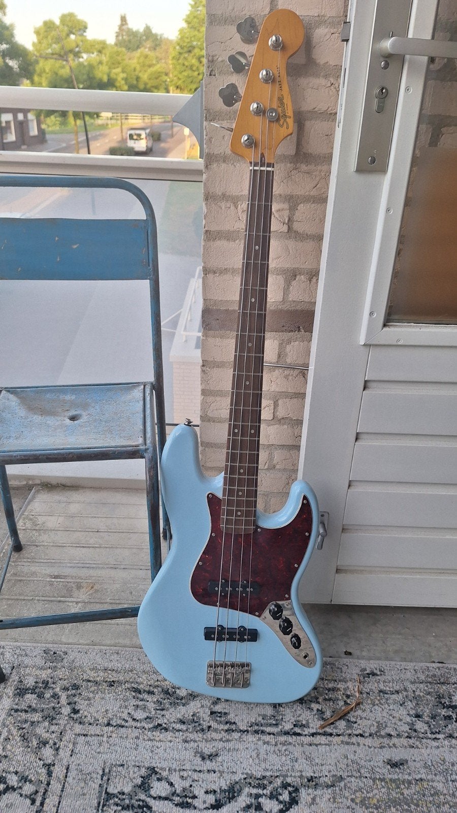 Squier Jazz Bass - Lichtblauw, Ophalen, Zo goed als nieuw