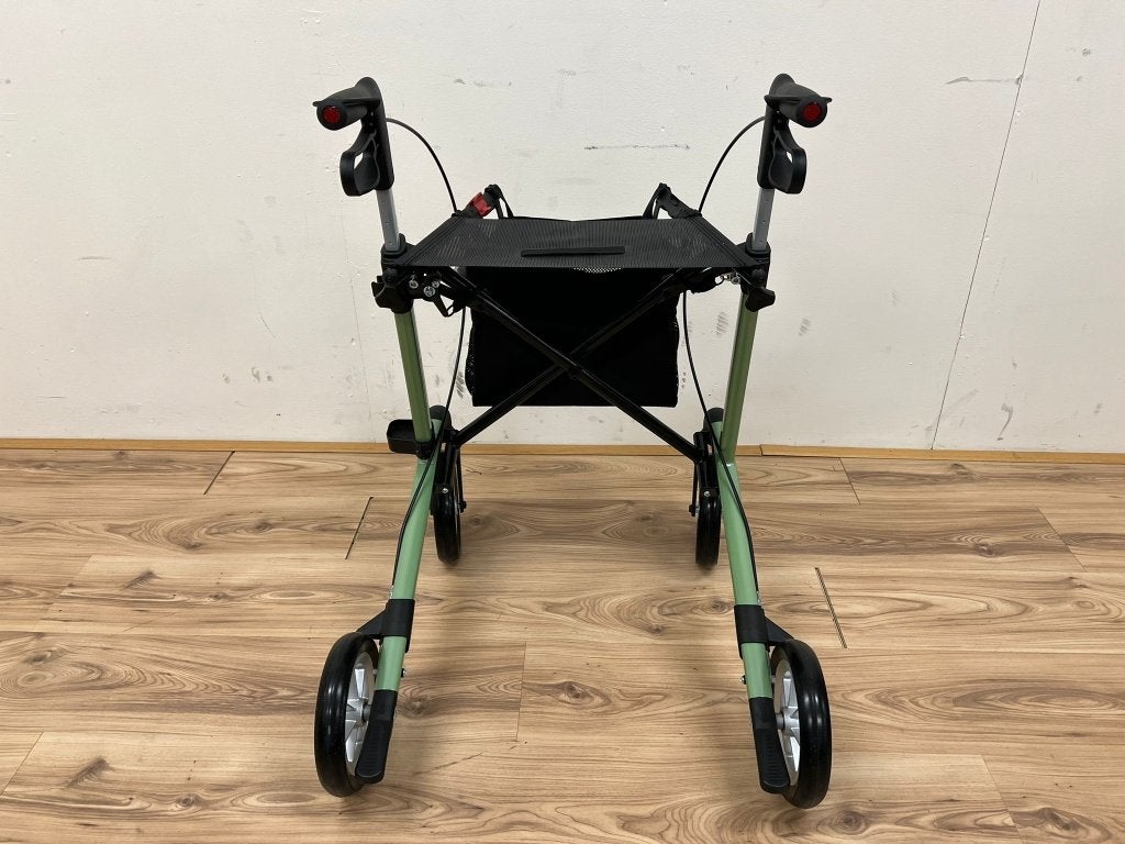 Server rollator olijf groen NIEUW MET ZACHTE BANDEN, Ophalen of Verzenden, Lichtgewicht, Nieuw