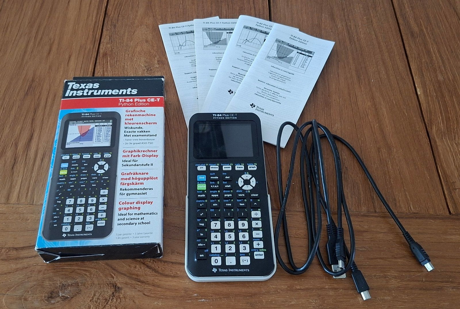 Grafische rekenmachine TI-84 Plus CE-T Python Edition, Ophalen of Verzenden, Grafische rekenmachine, Zo goed als nieuw