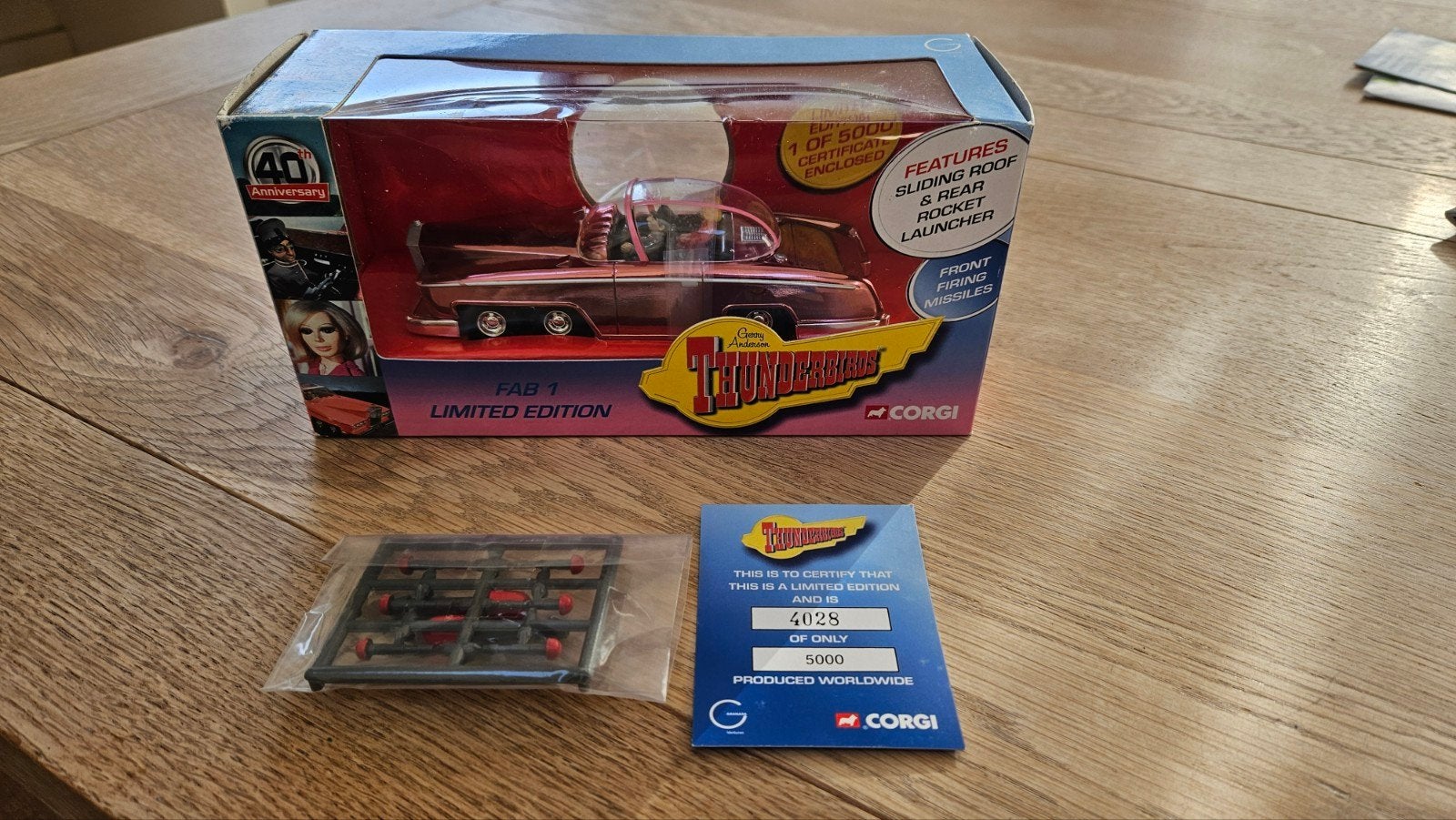 Corgi 40th anniversary FAB 1Thunderbirds., Ophalen of Verzenden