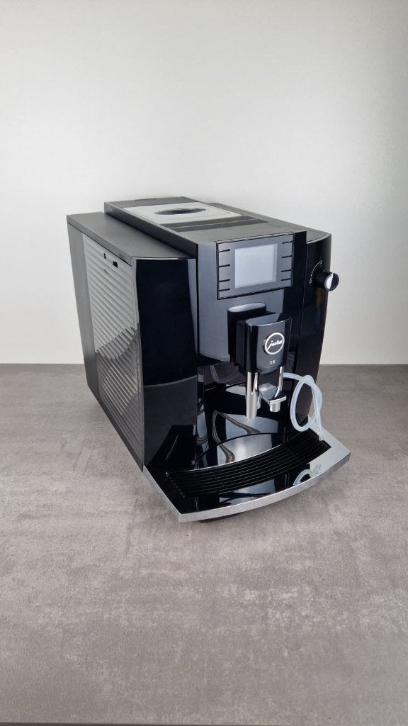 Jura E6 Piano Black Demo (EC) Demo, Espresso apparaat, 10 kopjes of meer, Ophalen of Verzenden, Zo goed als nieuw