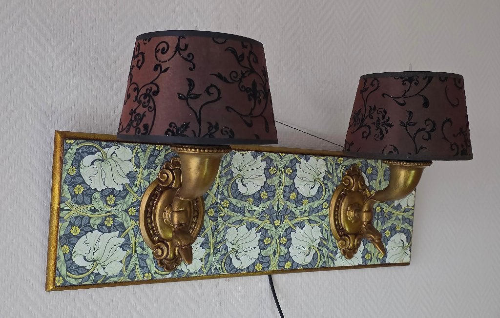 Unieke handgemaakte wandlamp - Art Nouveau Stijl, Met schakelaar, Ophalen of Verzenden, Zo goed als nieuw, Goud
