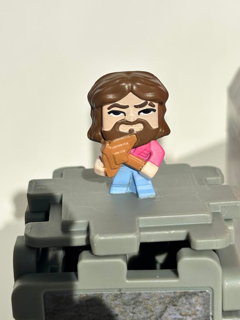 Minecraft Happy Meal Speeltje Compleet (2025), Ophalen of Verzenden, Zo goed als nieuw, Jongen of Meisje