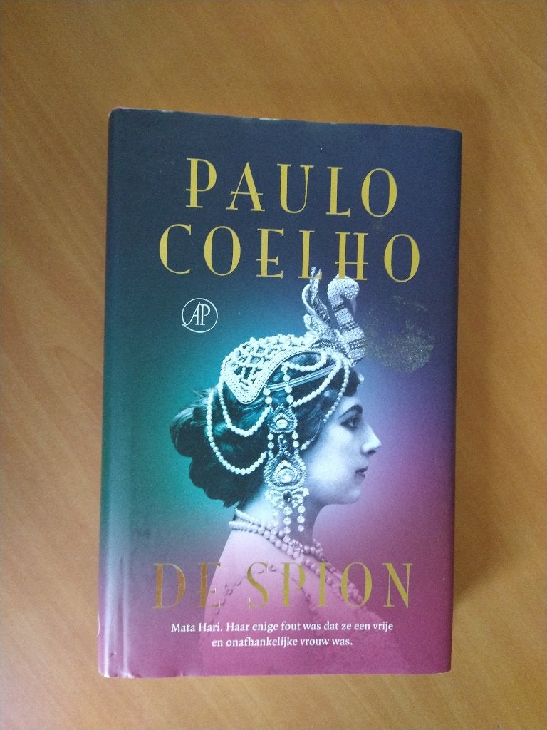 Coelho, Paulo. De spion, Boeken, Historische romans, Zo goed als nieuw, Ophalen of Verzenden