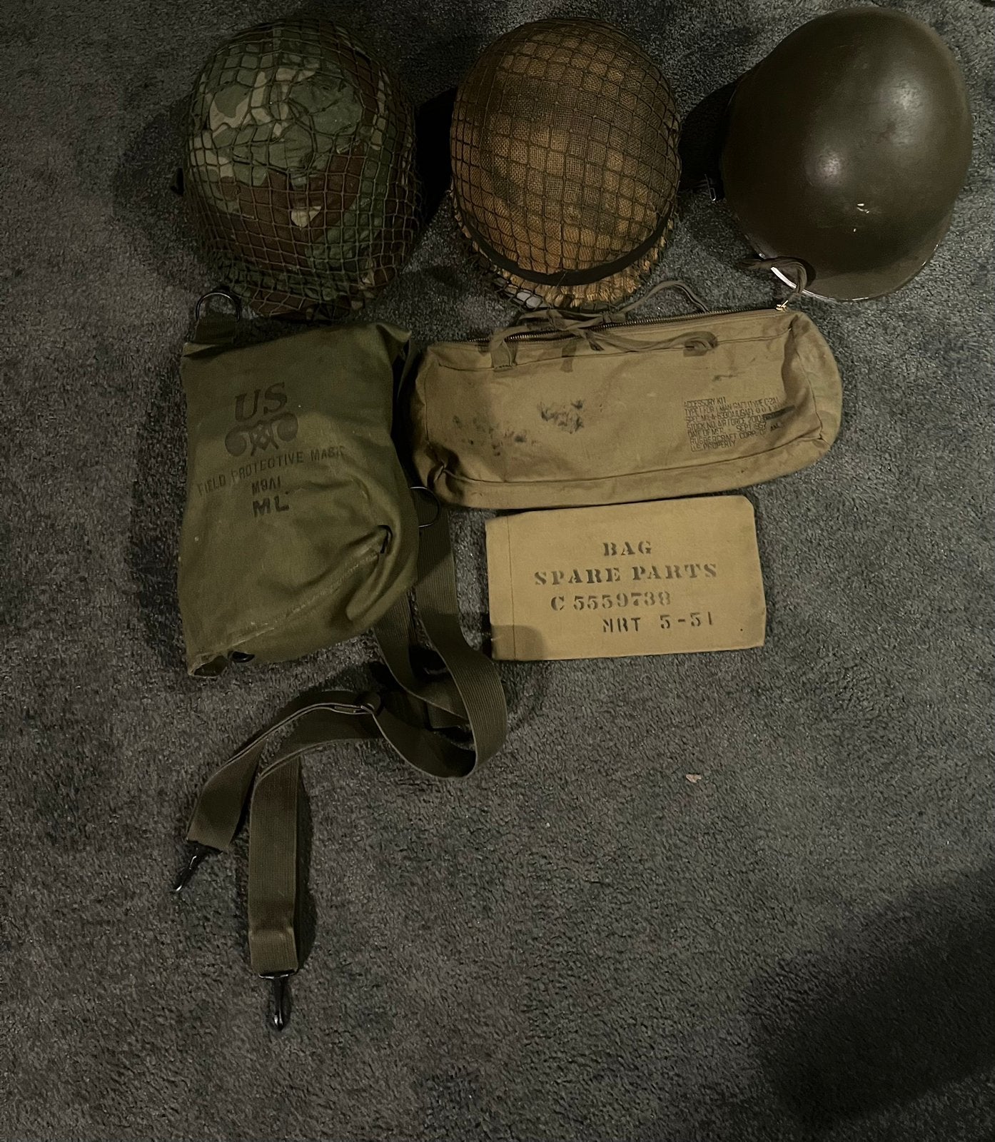 Lotje koreaanse oorlog spullen, Ophalen of Verzenden, Landmacht, Nederland, Helm of Baret