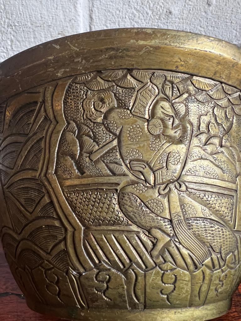 Antieke Bronzen Aziatische Kom met Reliëfdecoratie (9x17cm), Ophalen of Verzenden, Brons