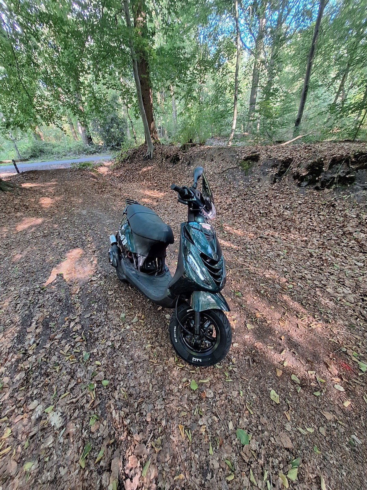Zip 50 full mallosi, Fietsen en Brommers, Ophalen, Zo goed als nieuw, Tweetakt, Zip
