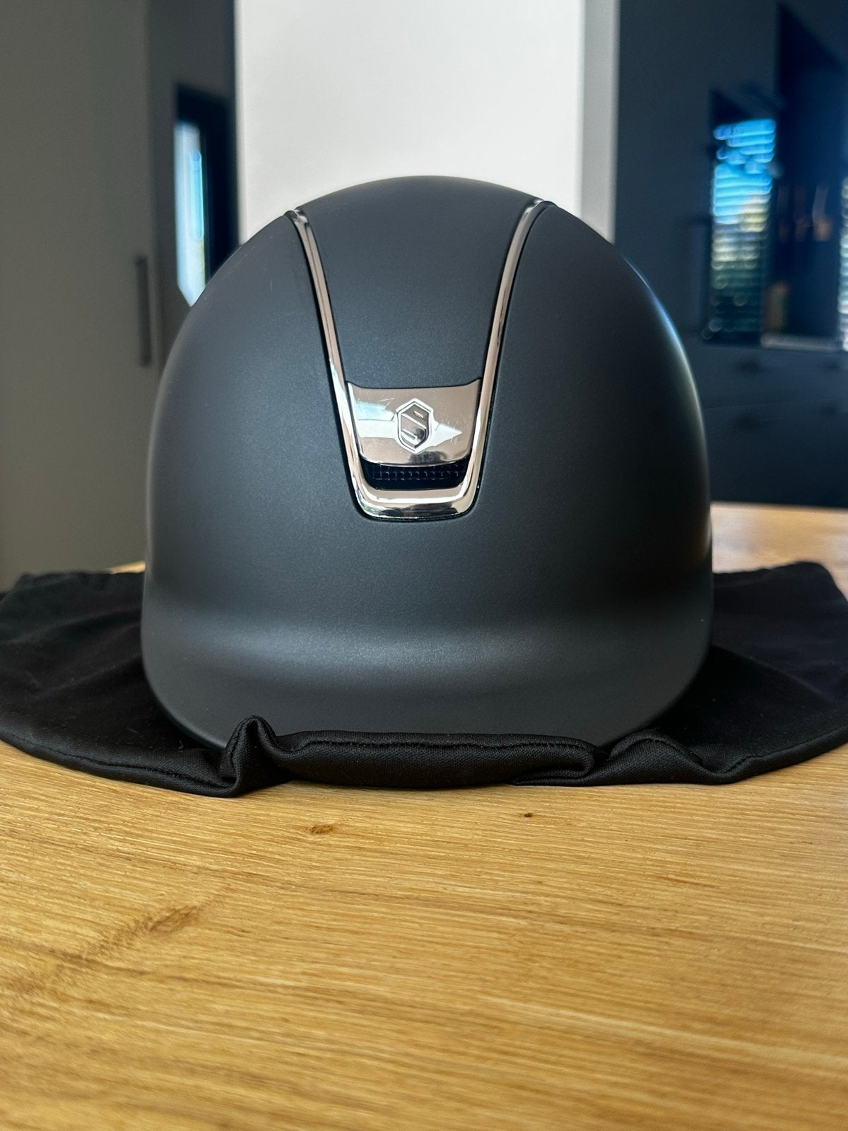 Samshield 2.0 shadowmatt zwart maat M, Dressuur, Ophalen of Verzenden, Zo goed als nieuw, Rijhelm/cap