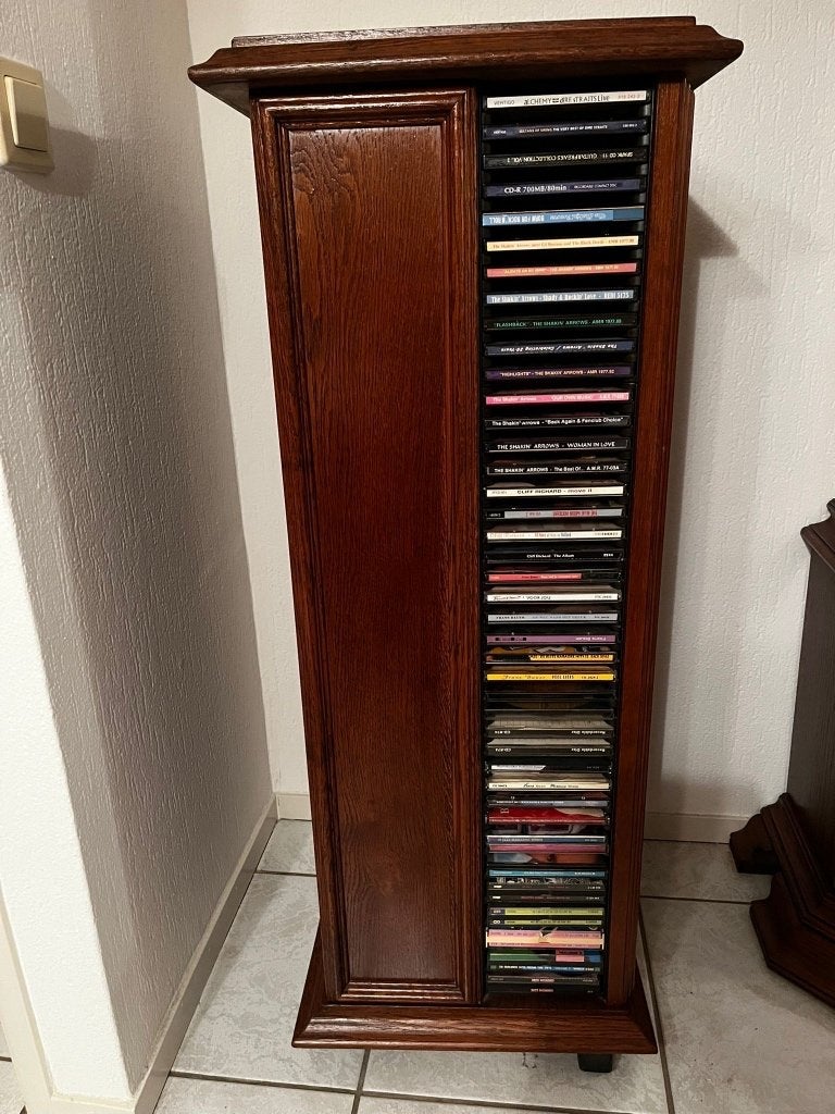 CD toren bruin eiken +CD in  nieuwstaat, Ophalen, Nieuw, 150 discs of meer, Hout