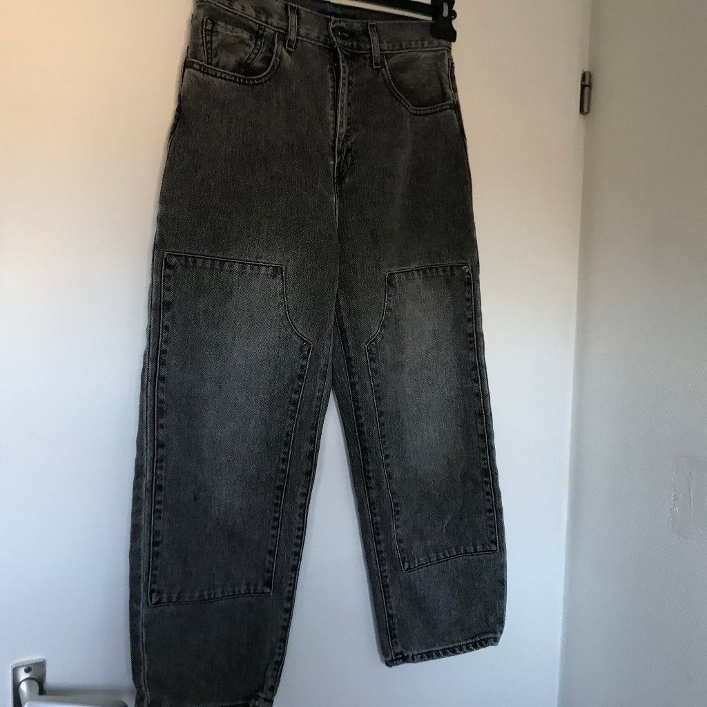 Levi's made and crafted barrel jeans grijs maat 25, Verzenden, Zo goed als nieuw, Grijs, Overige jeansmaten