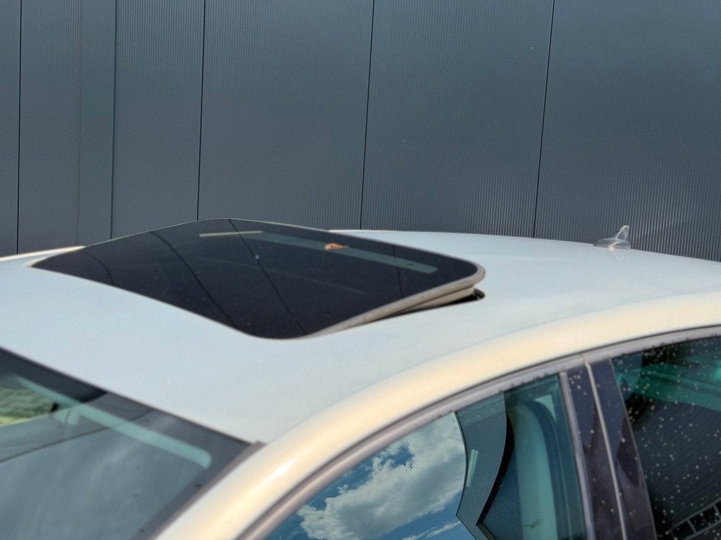 Volkswagen Golf 1.2 TSI | STYLE | PANO | CLIMA | CRUISE | CA, Voorwielaandrijving, Euro 5, Gebruikt, Zwart