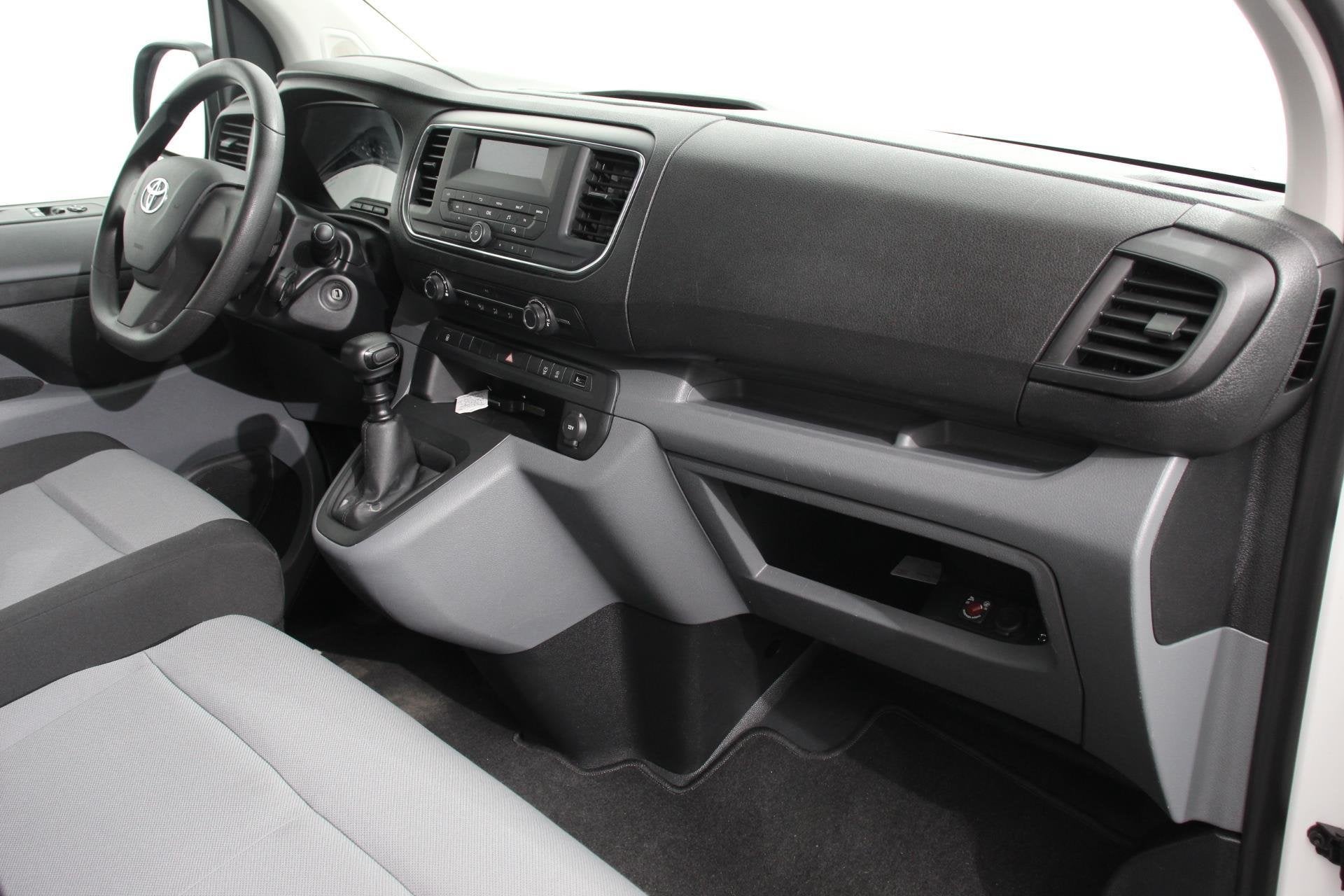 Toyota PROACE Shuttle 1.5 D-4D 116pk Dynamic VP 9 persoons T, Auto's, Voorwielaandrijving, Stof, Euro 6, ProAce